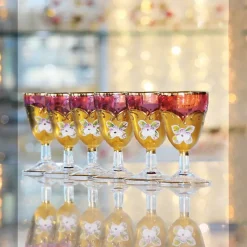 Likör & Wodkagläser|Farbige Gläser^Art Glass Aperitivbecher Red Queen 50 ml, Blau/Gold/Weiß, aus Glas