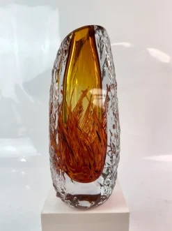 Vasen|Ostern^Cristalica Glas Vase Modern in Amber/Transparent Handarbeit