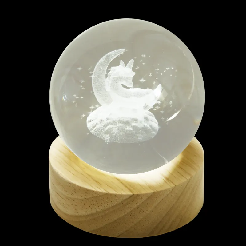 Valentienstag|Tiere & Figuren^Cristalica Glaskugel Hologramm Motive inkl. Holz LED-Untersetzer
