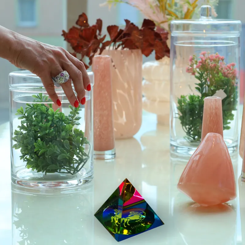 Valentienstag|Frauen^Cristalica Glaspyramide mit Sternzeichen Höhe ca. 6,5cm