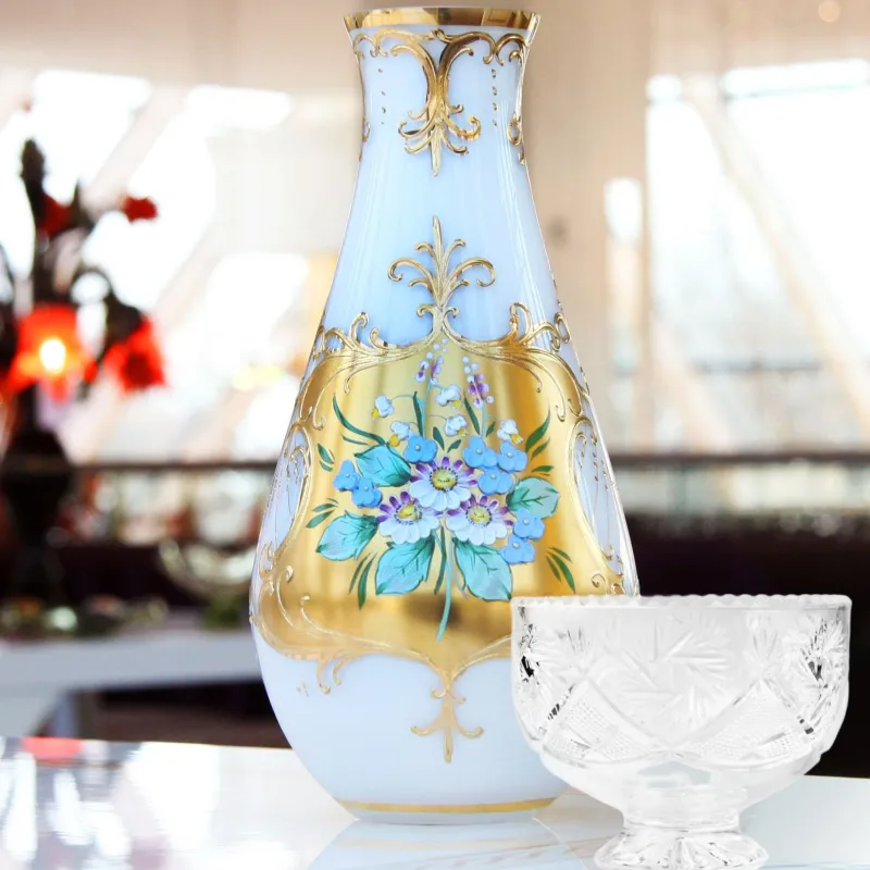 Valentienstag|Schalen^Cristalica Glasschale Schleuderstern Durchmesser ca. 16cm, mit Fuß