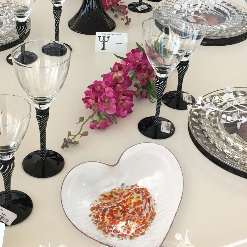 Valentienstag|Schalen & Schüsseln^Cristalica Herzschale Glasschale Bunt Konfeti/Transparent