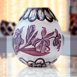 Vasen^Art Glass Vase handgeschliffen mit Rose