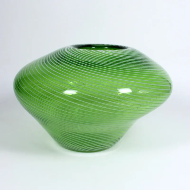 Vasen^Amara Design Vase Lily Green 12,5 cm